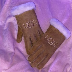 Ugg gloves